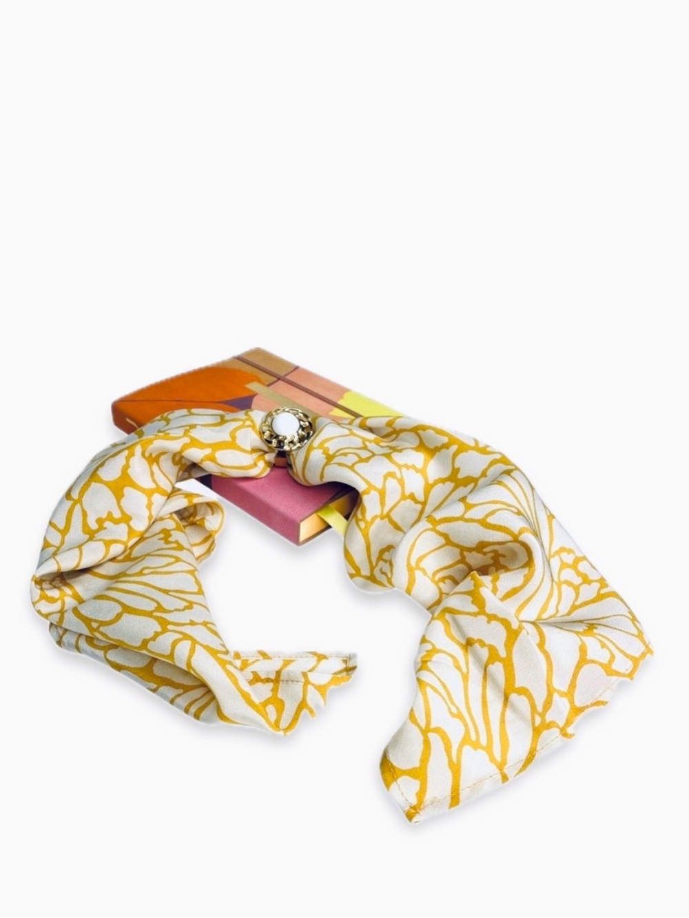 NWT SILKLETTE Golden Flowers 100% Fine Silk Kerchief Scarf GOLD + WHITE